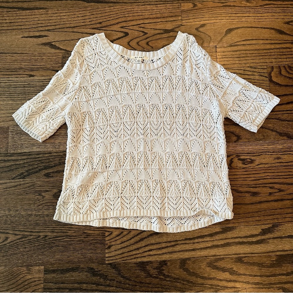 Francesca’s Collections Miami knitted sweater